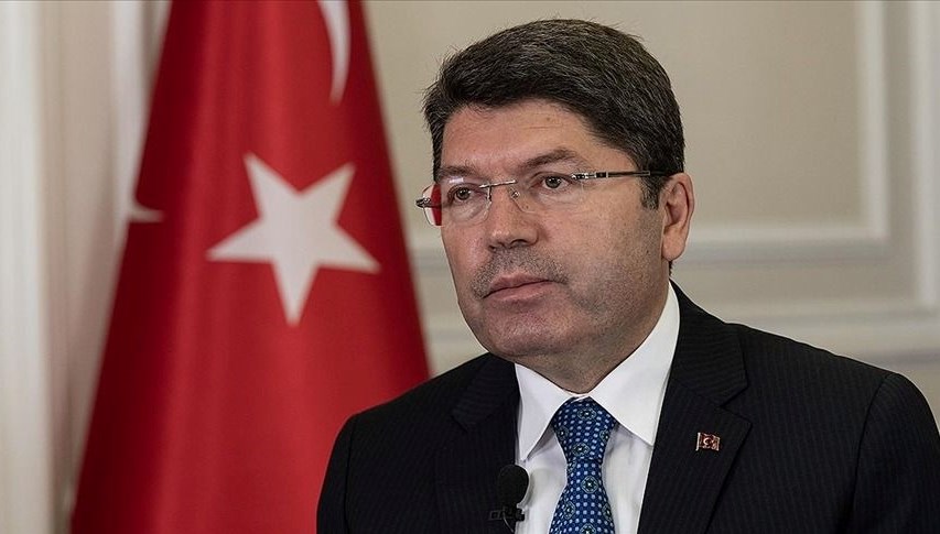 Adalet Bakanı Yılmaz Tunç: Ülkemizi darbe anayasasından kurtaracağız