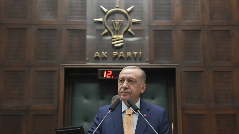 AKP’de değişim süreci başlayacak; birçok il ve ilçe başkanının istifası istenecek