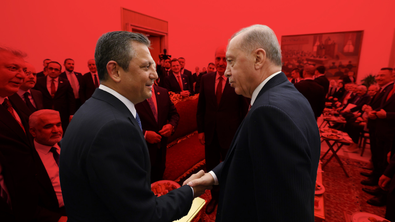 Cumhurbaşkanı Erdoğan’dan kurmaylarına kritik soru: Devam etsin mi?
