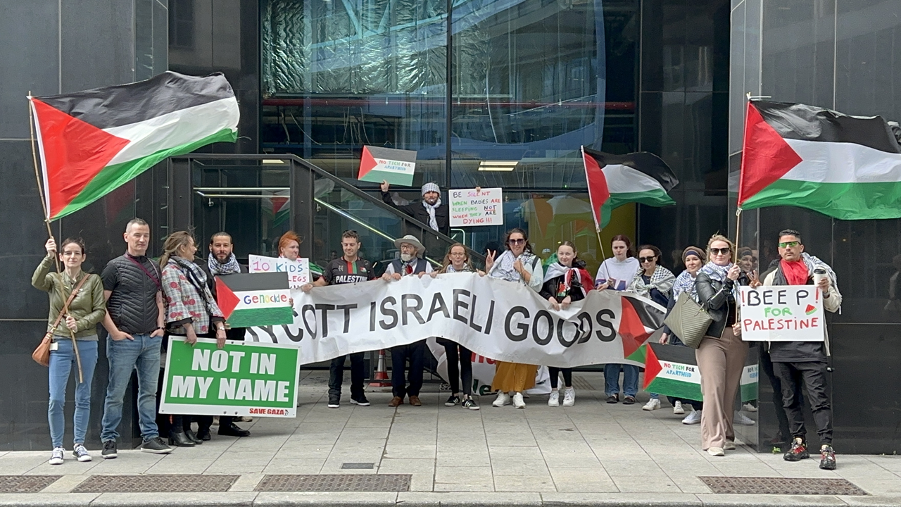 Google ile İsrail arasında imzalanan ‘Nimbus Projesi’ İrlanda’da protesto edildi