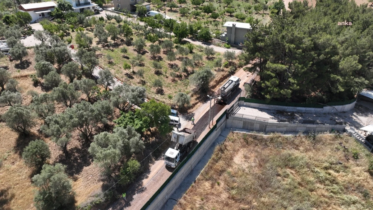 İzmir Büyükşehir Belediyesi Kurban Bayramı’nda Yol Bakım ve Onarım Çalışmalarına Devam Ediyor