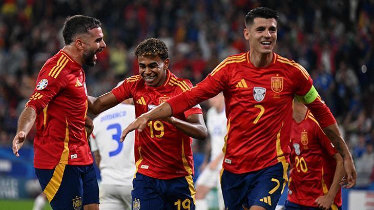 SON DAKİKA |                         İspanya’dan İtalya karşısında tek gollü zafer!