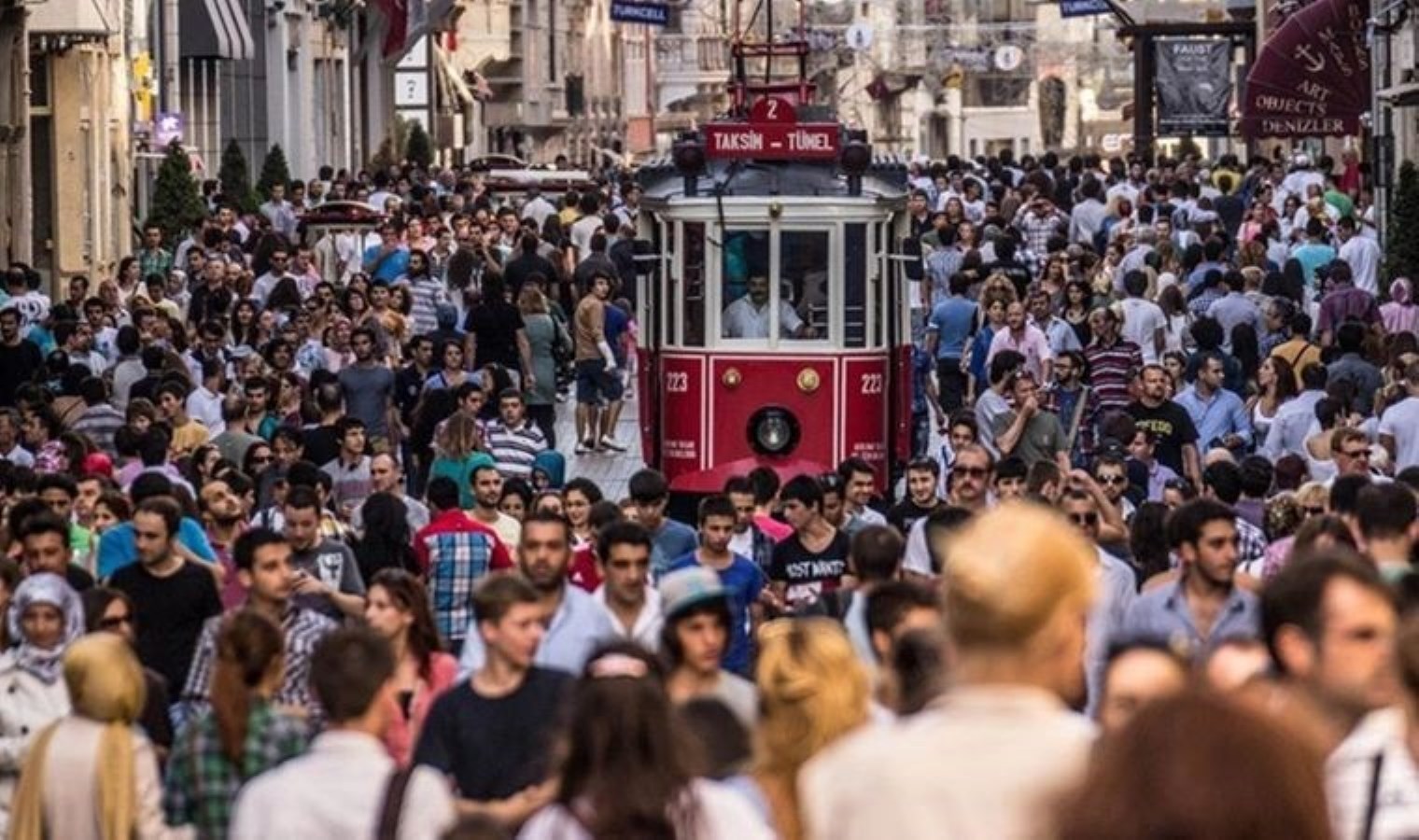 Türkiye’deki ‘yabancı sayısı’ belirsizliği… İPA Başkanı Gökce: Bu nüfusu hiçbir ülke kaldıramaz