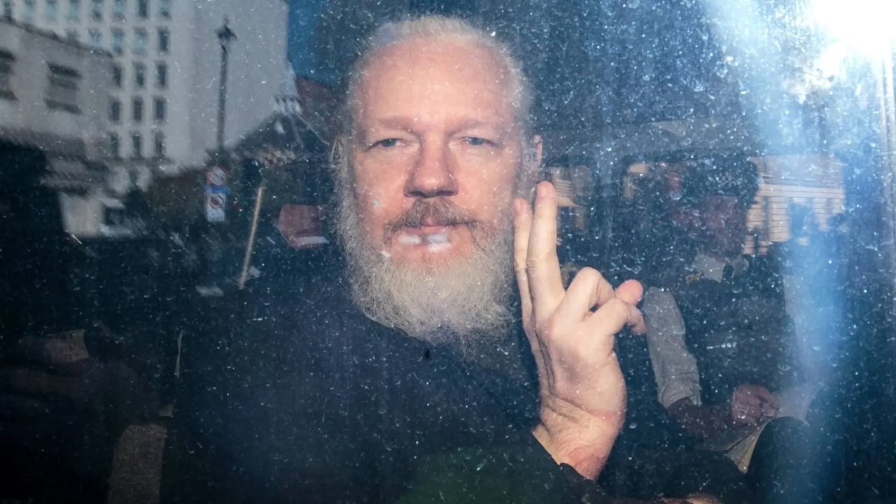 Wikileaks Kurucusu Julian Assange Artık Özgür