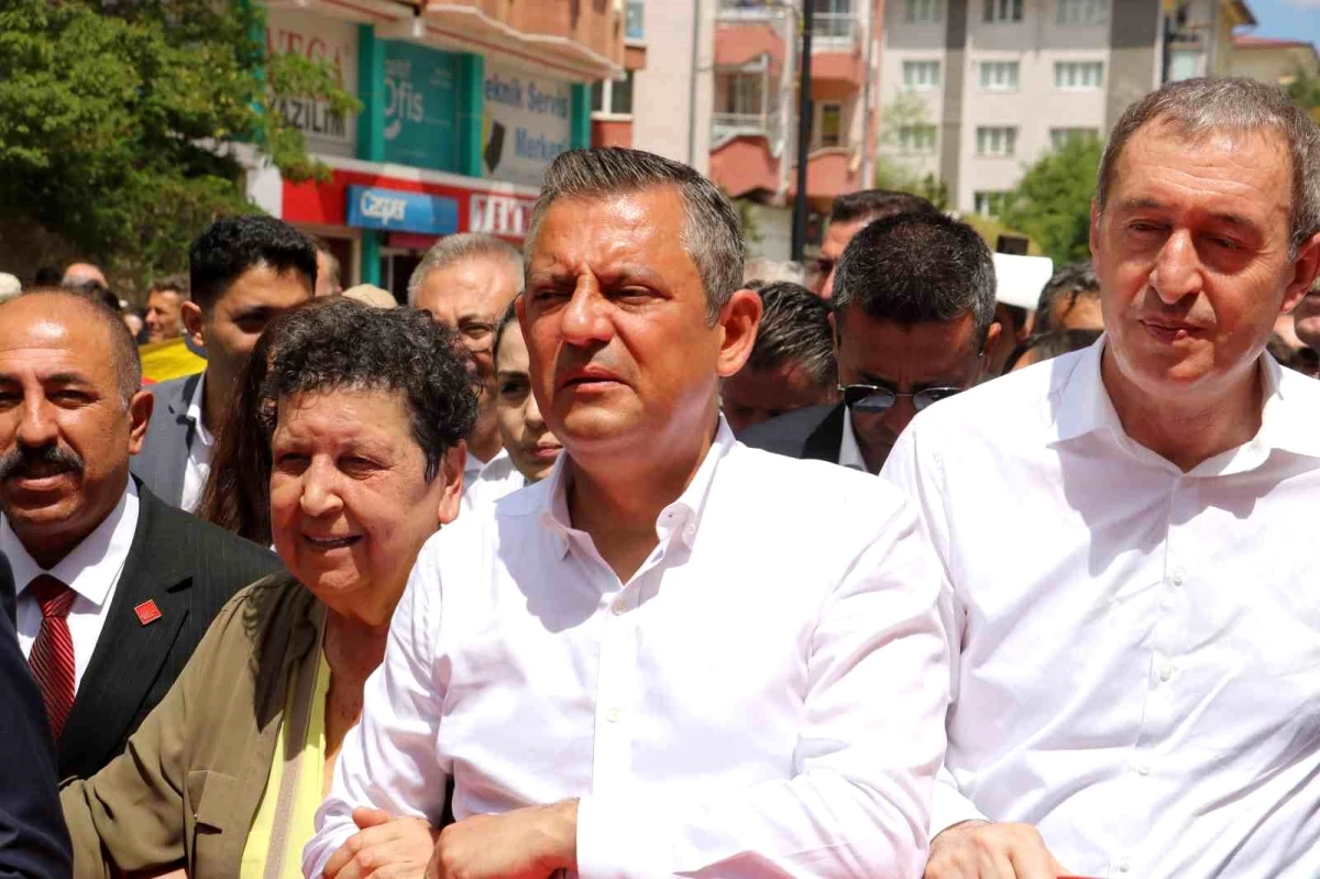 CHP Genel Başkanı Özgür Özel Madımak olaylarının 31. yıl dönümünde utanç müzesi çağrısı yaptı