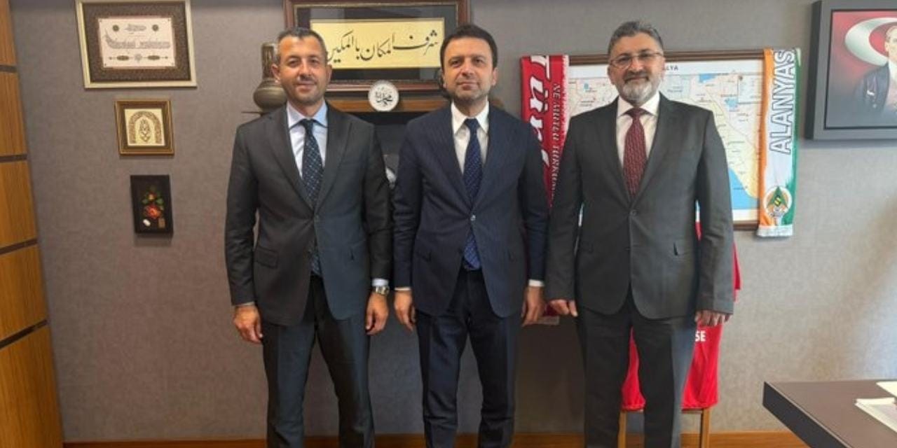 Serik Belediye Başkanı Kadir Kumbul’un AKP’ye Geçiş İddiaları Gündemde