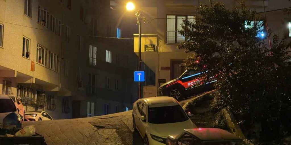 Antalya’da Silahlı Saldırı: Otokoç Galerisine Açılan Ateş Sonrası 13 Şüpheli Gözaltında