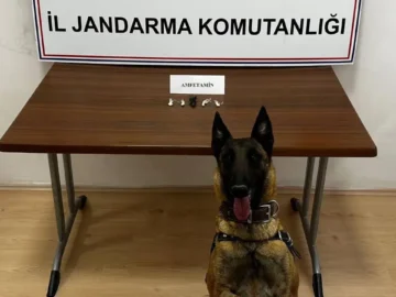 Motosikletli uyuşturucu sevkiyatına operasyon: 2 şüpheli yakalandı